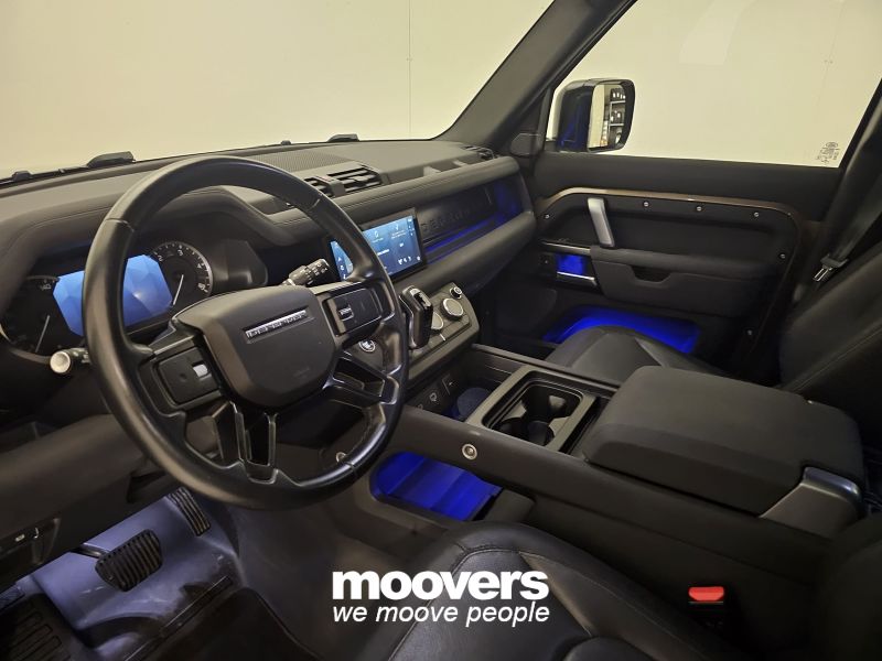 LAND ROVER Defender 110 3.0D I6 250 CV AWD Auto X-Dynamic HSE